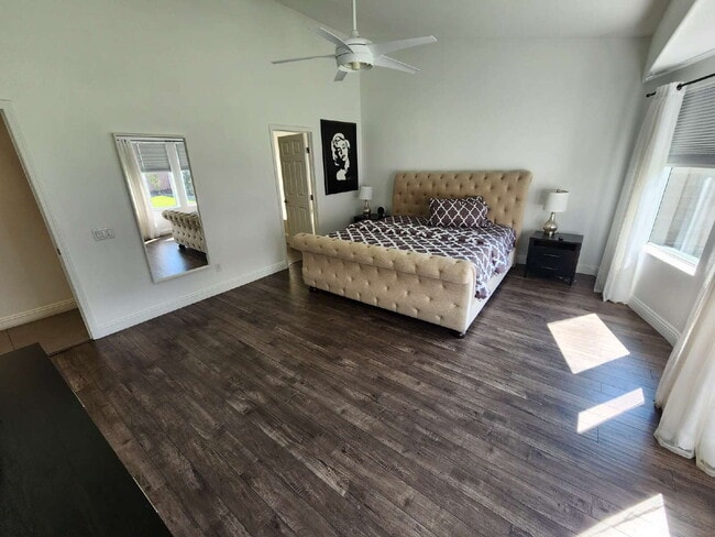 Building Photo - 417 Obsidian Dr