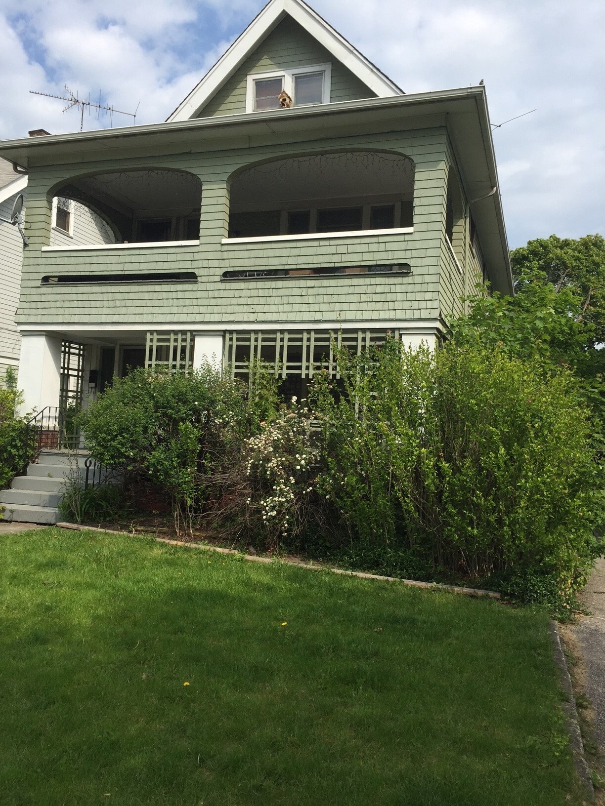 Building Photo - 2679 Hampshire Rd