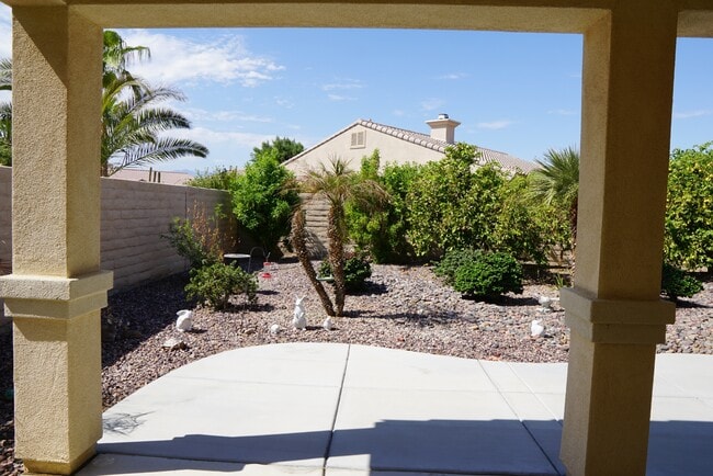 Building Photo - 40093 Corte Refugio