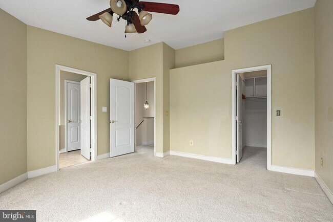 Building Photo - 3912 Maximilian Ct