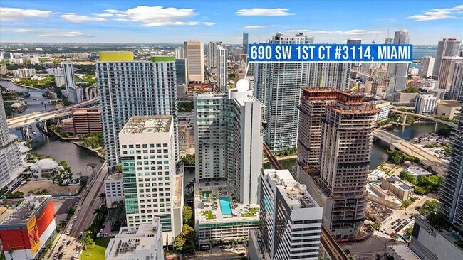 Building Photo - 690 SW 1st Ct