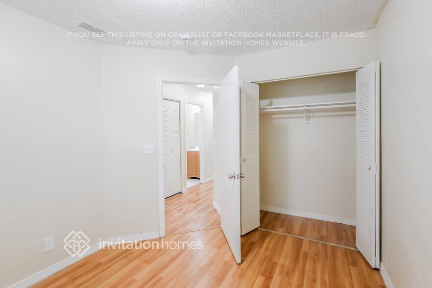 Building Photo - 17443 SW 140th Ct