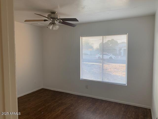 Building Photo - 9761 N 68th Ln