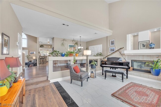 Building Photo - 3824 Sunking St