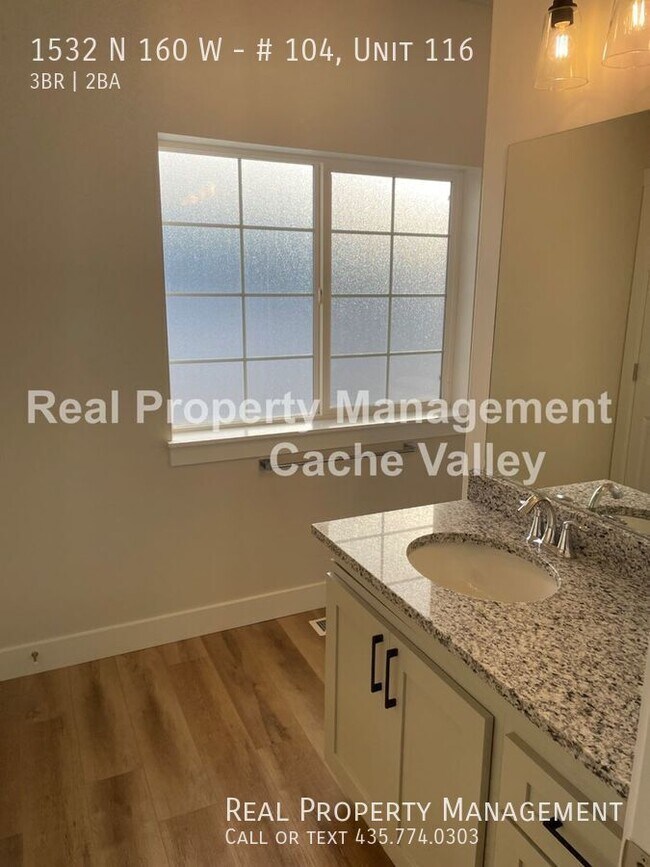 Building Photo - 1532 N 160 W