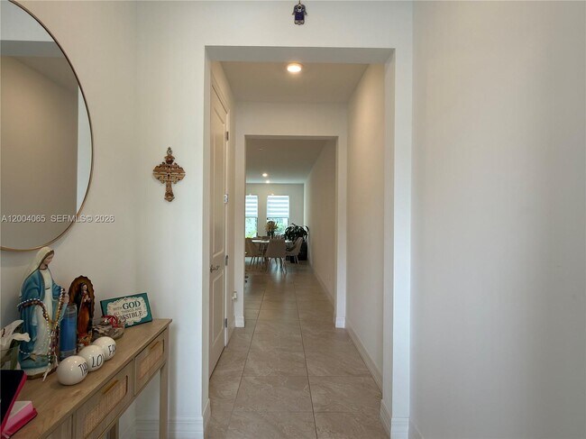 Building Photo - 8344 NW 7th Pl