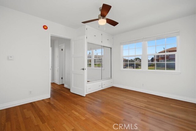 Building Photo - 4475 W 59th Pl