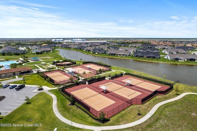 Building Photo - 8215 Millbrook Ave