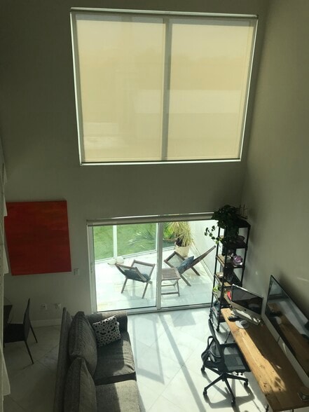 Building Photo - 1650 Brickell Ave