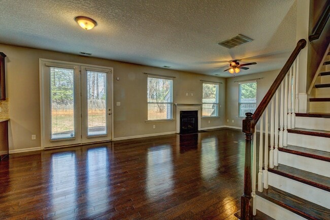 Building Photo - 2024 Middleton Farm Dr