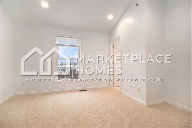 Building Photo - 45707 Graystone Ln