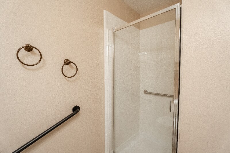 Building Photo - 8051 Bay Branch Dr