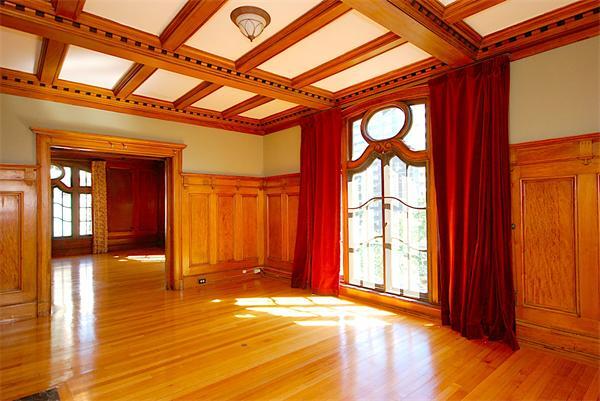 Building Photo - 1515 Beacon St