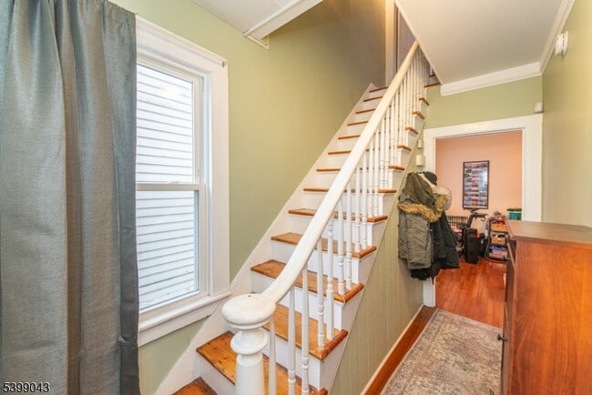 Building Photo - 92 Washington St