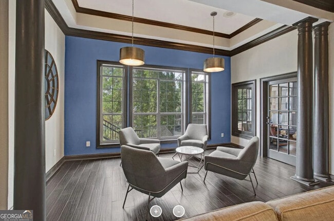 Building Photo - 7150 Peachtree Dunwoody Rd NE