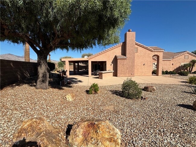 Building Photo - 1164 Golf Club Dr