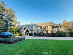 Building Photo - 4110 Woodleigh Ln
