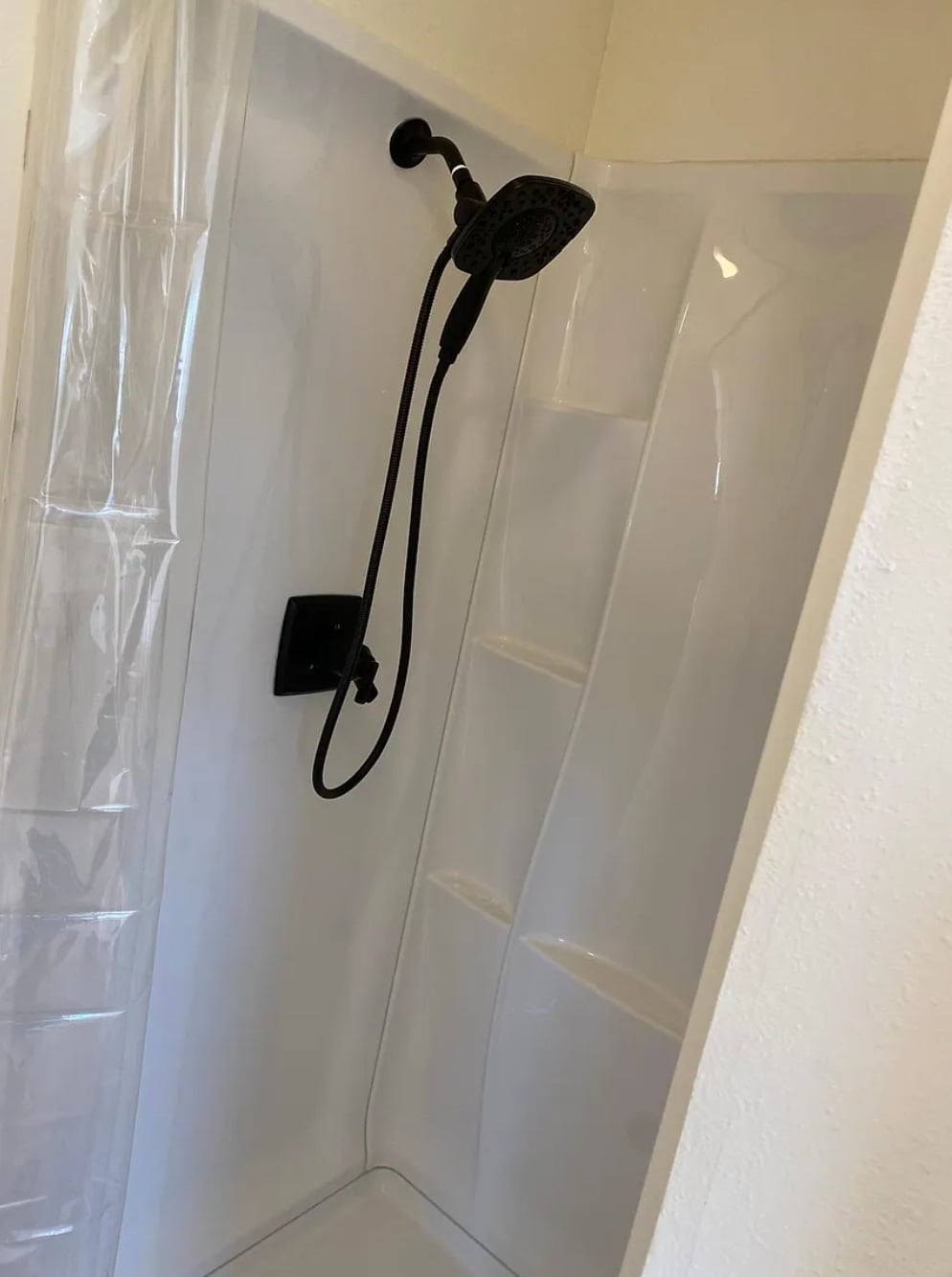 Building Photo - 2937 W Carson St