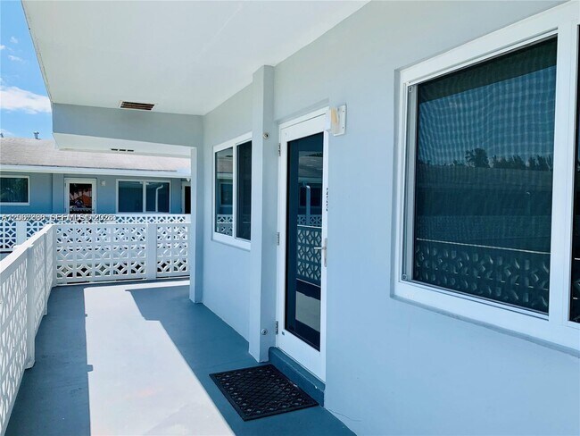 Building Photo - 600 Layne Blvd