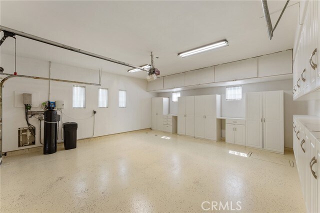Building Photo - 2528 N San Miguel Dr