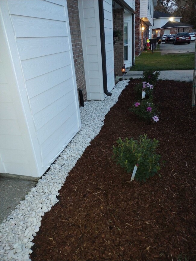 Building Photo - 11823 Morgan Hill Ct