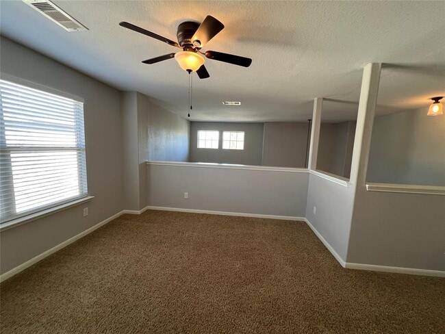 Building Photo - 146 Black Swan Pl