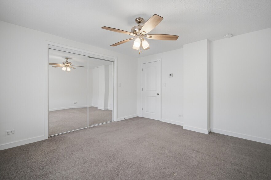 Building Photo - 7314 N Crawford Ave