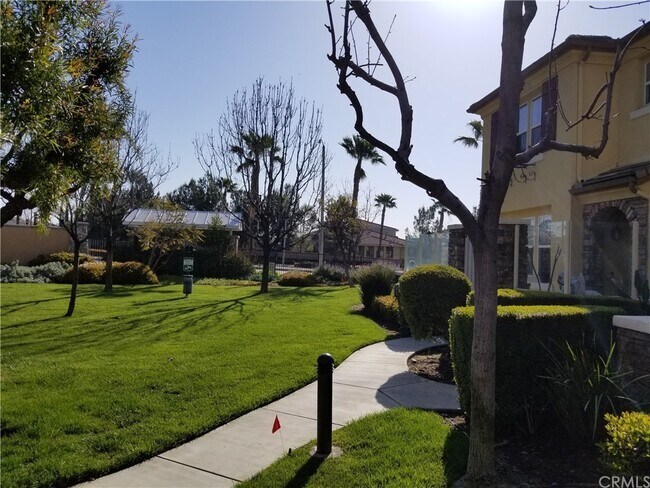 Building Photo - 12267 Chantrelle Dr