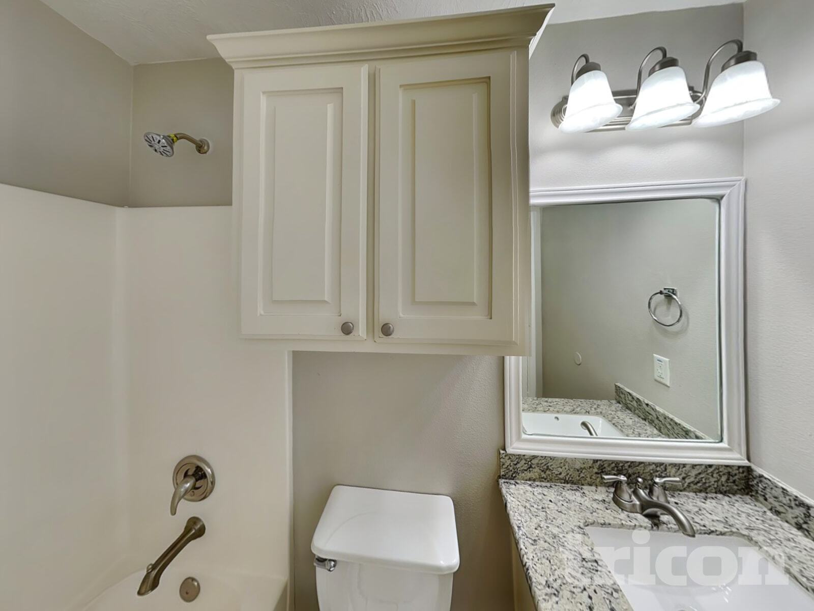 Building Photo - 16229 Summerset Estates Blvd