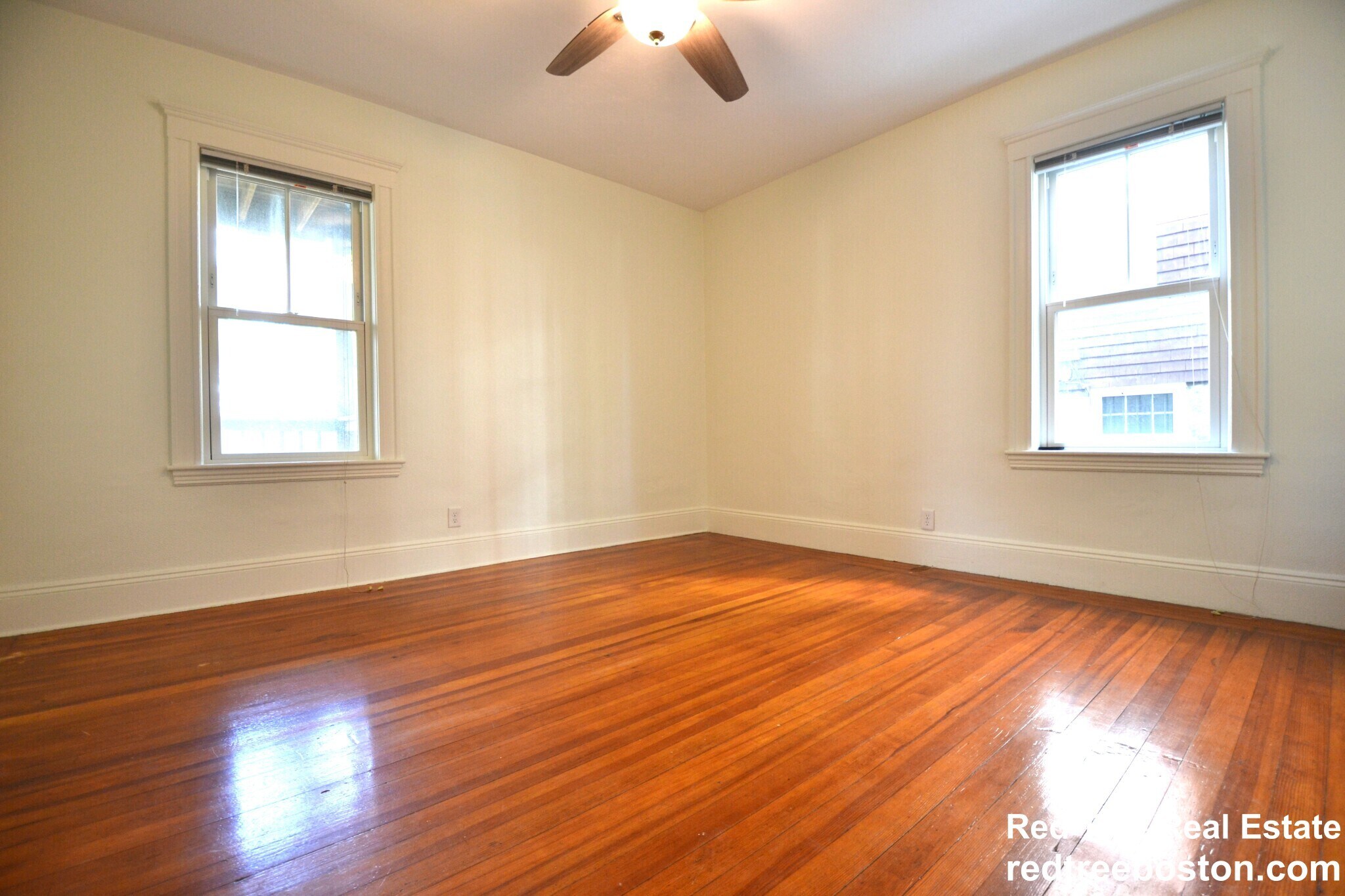 Building Photo - 82 Montebello Rd