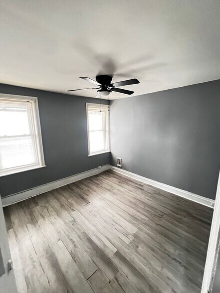 Building Photo - 211 S 53rd St