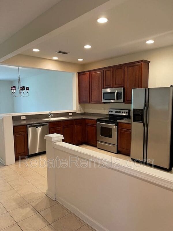 Building Photo - 13475 Stone Pond Dr