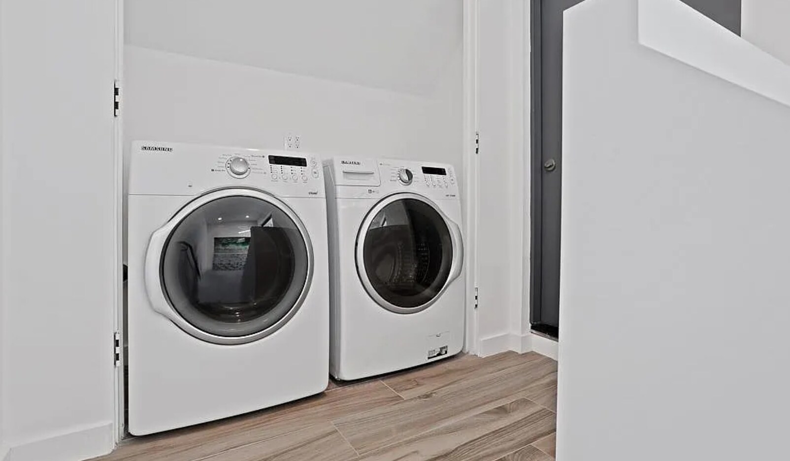 Building Photo - 2323 28th St