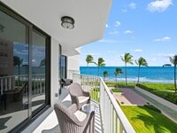 Building Photo - 2917 S Ocean Blvd