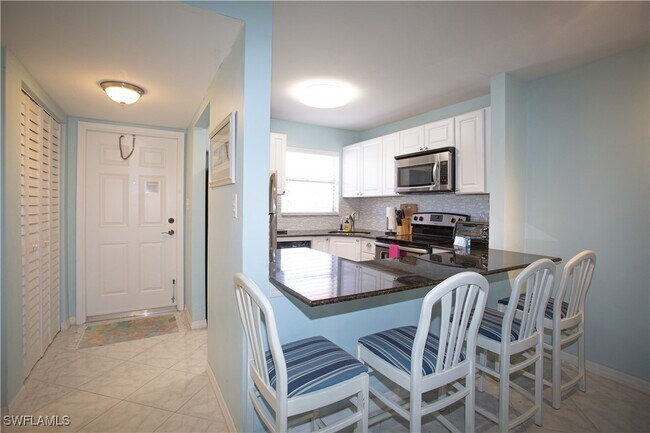 Building Photo - 225 Turtle Lake Ct