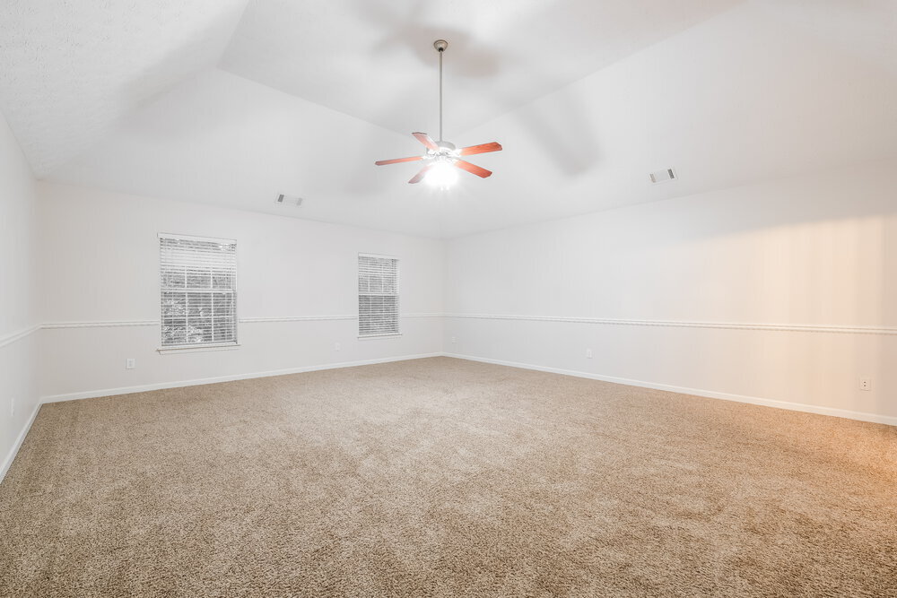 Building Photo - 3900 Georgia Dr