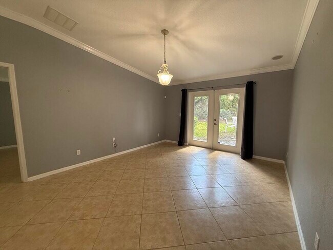 Building Photo - 5574 43rd Ct