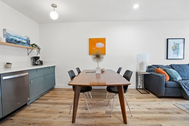 Building Photo - Individual Bungalows: All 1 bedroom/ 1 bat...