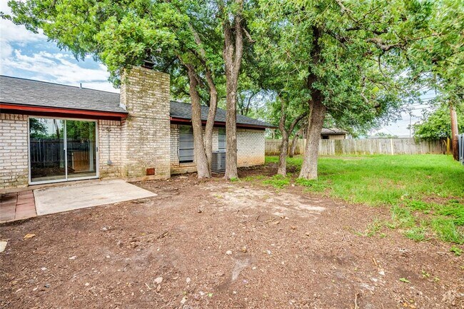 Building Photo - 1306 Glenda Dr