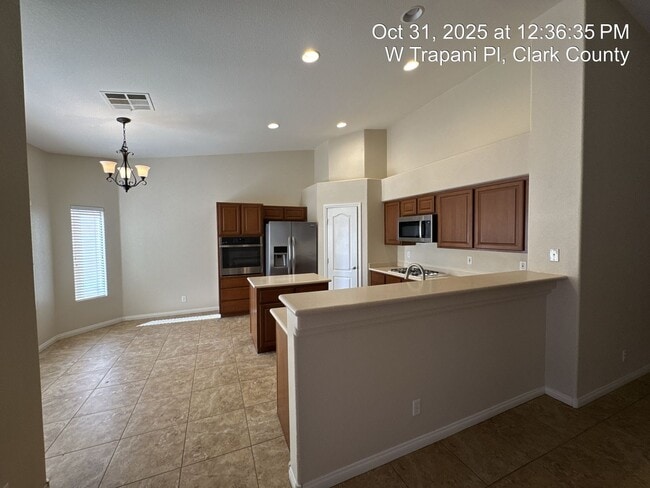 Building Photo - 4 Bedroom Single Story in Southern Highlands COMING SOON