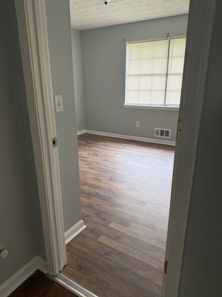 Building Photo - 4422 Blackbirch Ln