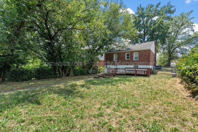 Building Photo - 2633 Avie Dr