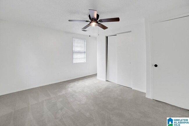 Building Photo - 4713 9th Ave S