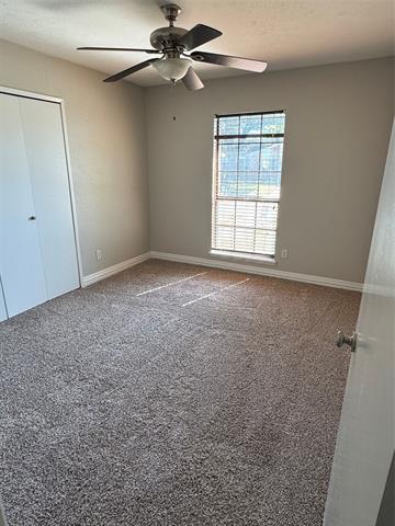 Building Photo - 418 Cambria Dr