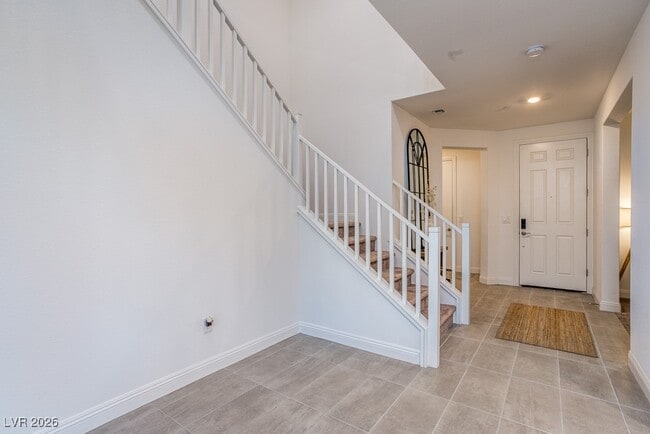 Building Photo - 6504 Castalnova Bend Dr