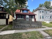 Building Photo - 4270 Pitt St