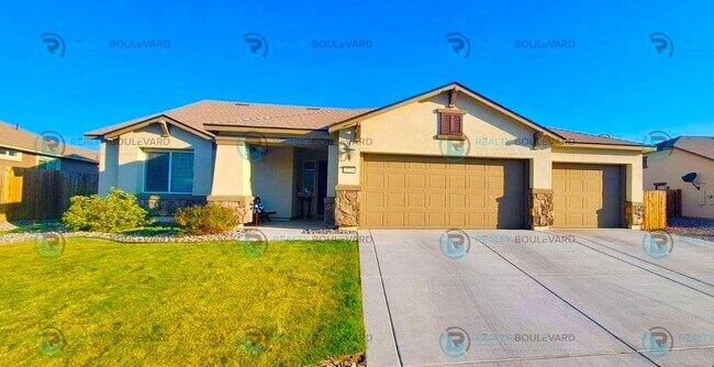 Building Photo - Welcome to your dream home in Spanish Springs, nestled off the serene Calle de la Plata.  2 Year ...