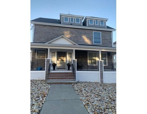 Building Photo - 111 Grovers Ave