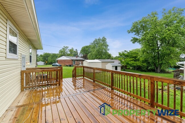 Building Photo - 9022 Samoset Rd