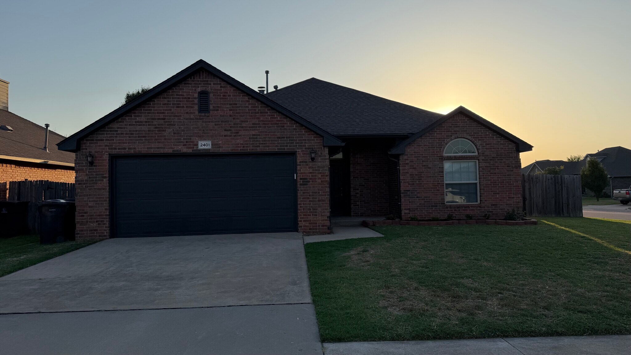 Building Photo - 2401 Chadsford Ln